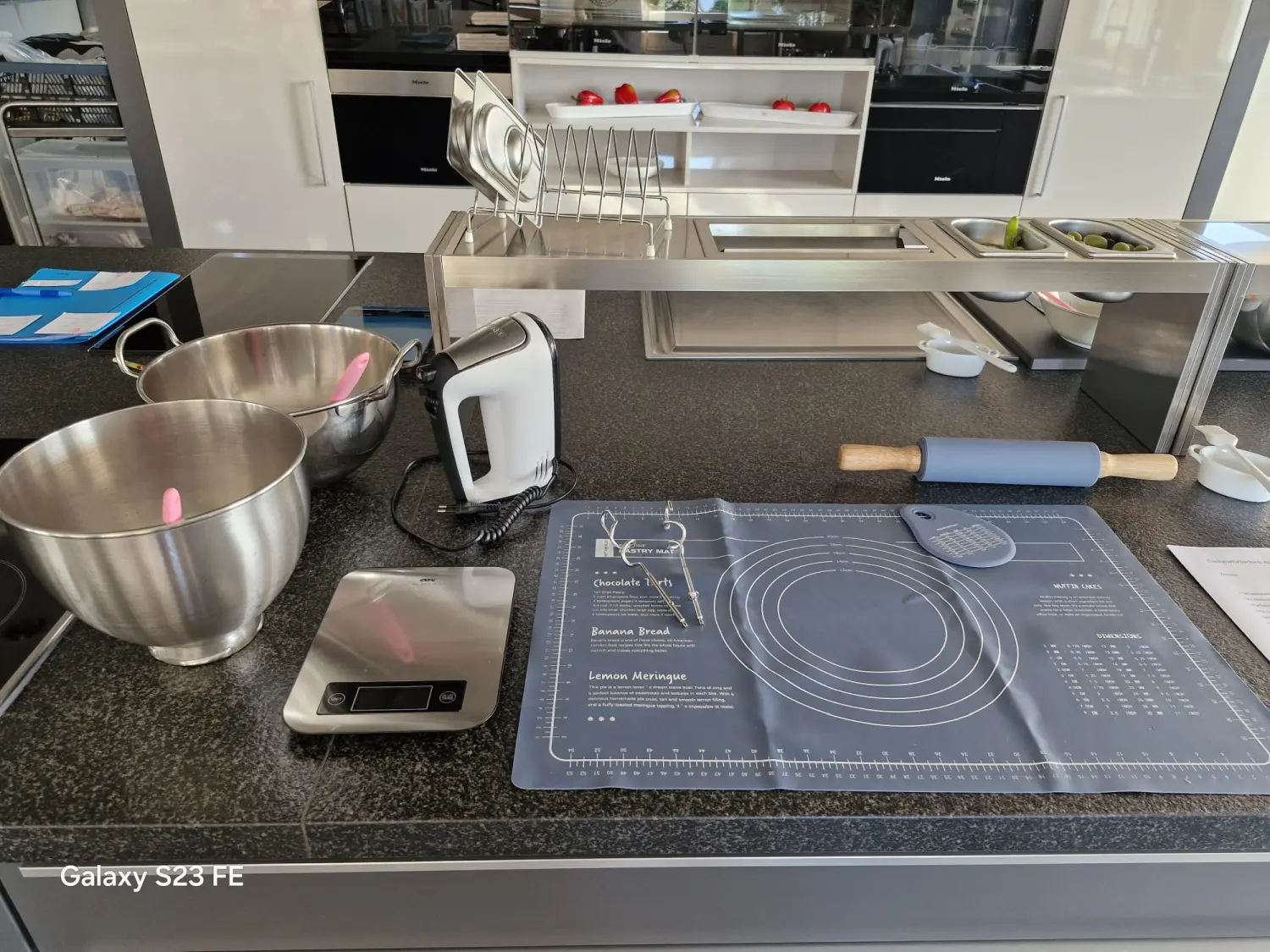 glutenfrei backen, lecker, emmert, Backkurs, Pizzen, Sauerteig, Baguettebötchen, Lernküche