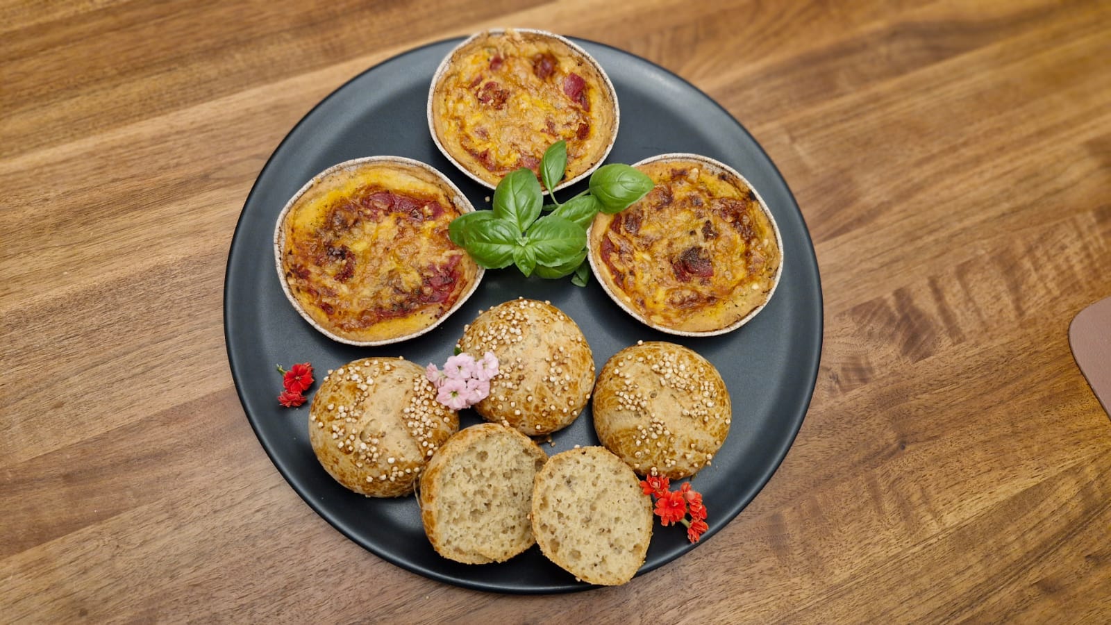 glutenfrei backen, lecker, emmert, Backkurs, Pizzen, Sauerteig, Baguettebötchen, Lernküche